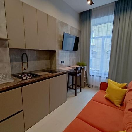 Brativ Rohatynciv 32 Lviv Ngoại thất bức ảnh